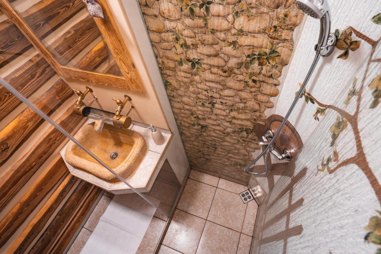 Lucni Penzion Česká Skalice Bagian luar foto